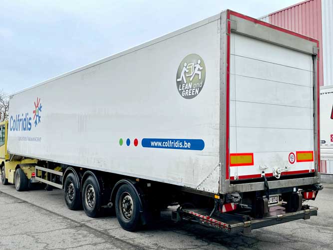 vrachtwagen proper gemaakt vrachtwagen proper